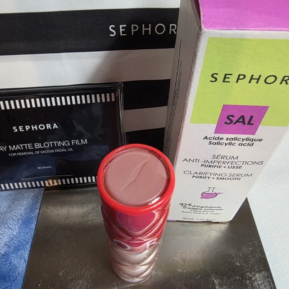Sephora Clarifying Serum, Blotting Film & Lipgloss & Bag - Picture 4 of 4
